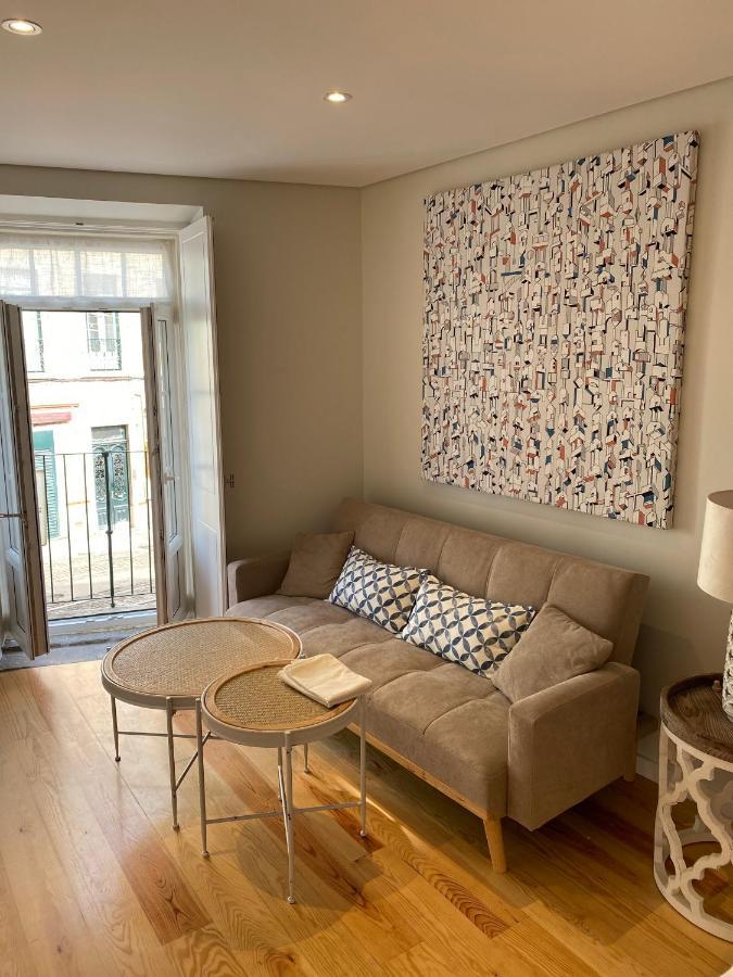 Discover Lisbons History - Stylish Apartment In Alfama Bagian luar foto
